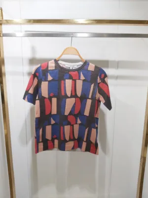 GRAPHIC PRINT SHORT SLEEVE SWEATER