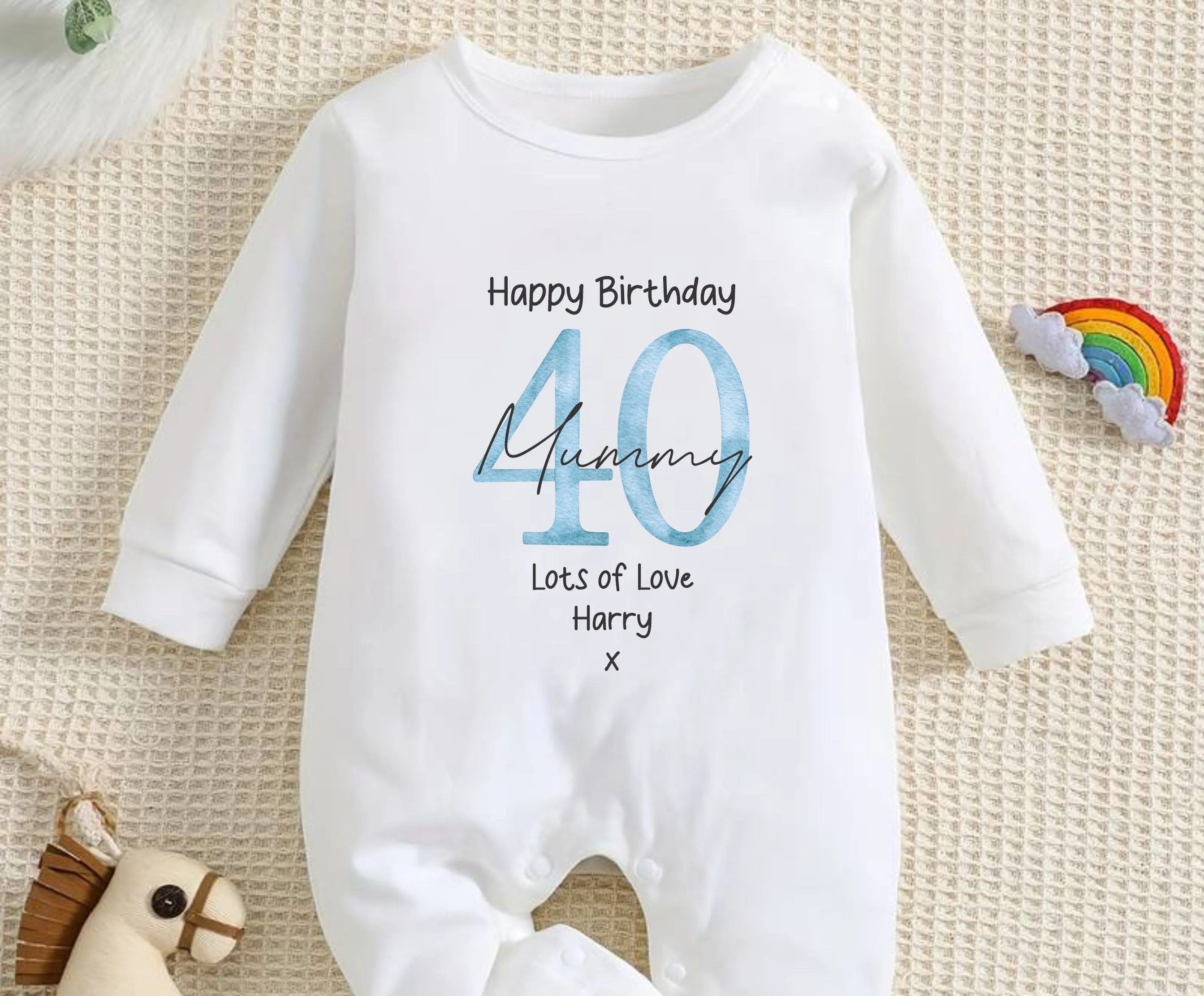 Happy 40th Birthday MUMMY Baby Outfit (First Birthday 1st Birthday Mummy Mum Birthday l New Mum Gift | Love My Mum)