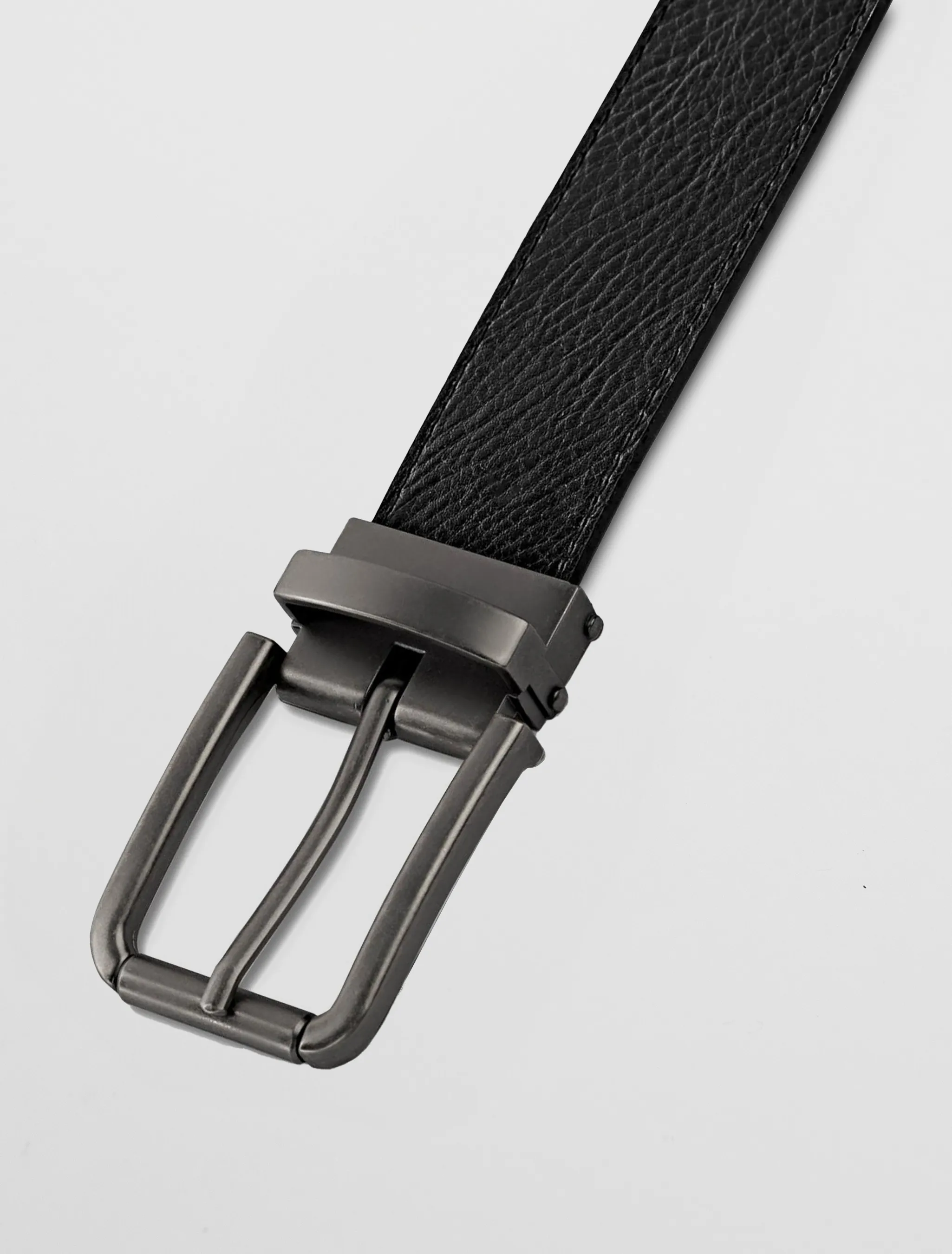 Men's Reversible Grain Leather Belt with Graphite Clamp Buckle