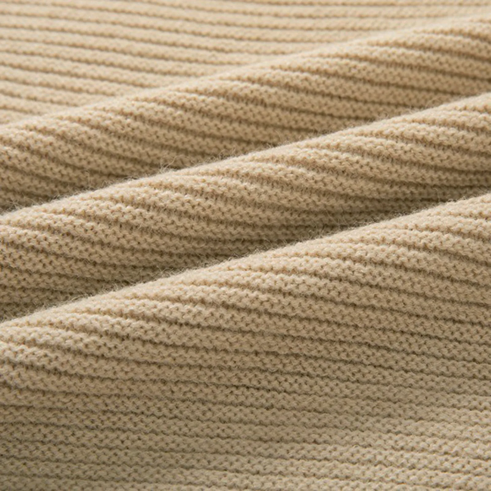 RAGLAN KNITTED SWEATER