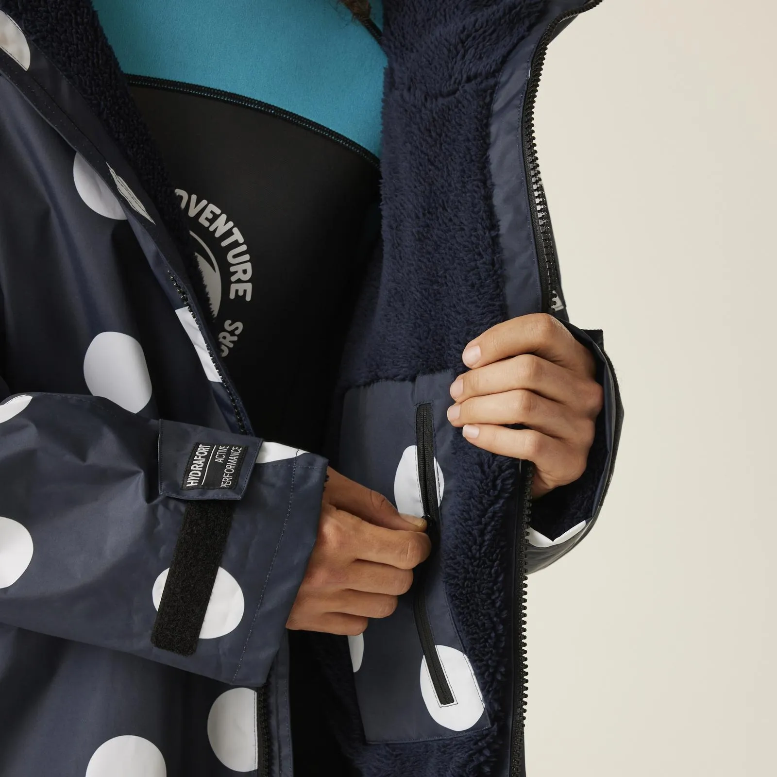 Regatta Outdoor Active Adults Waterproof Changing Robe
